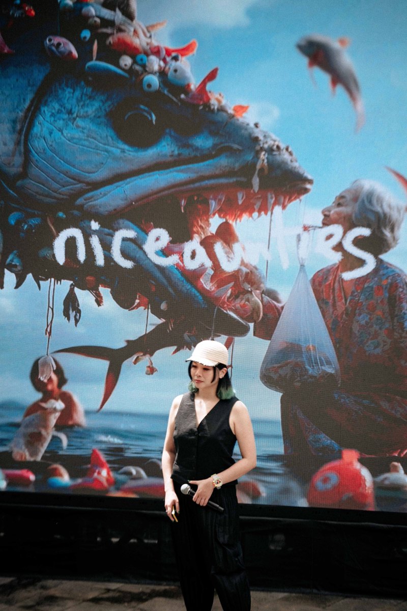 Portrait of Niceaunties
