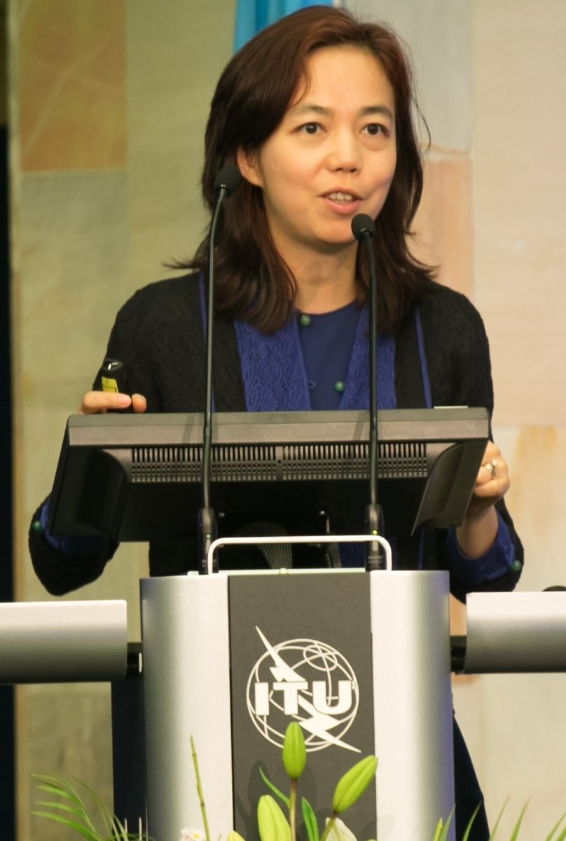 Portrait of Fei-Fei Li