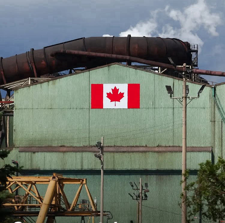 Cross-Border Trade Stalls as US and Canada Exchange Tariff Blows